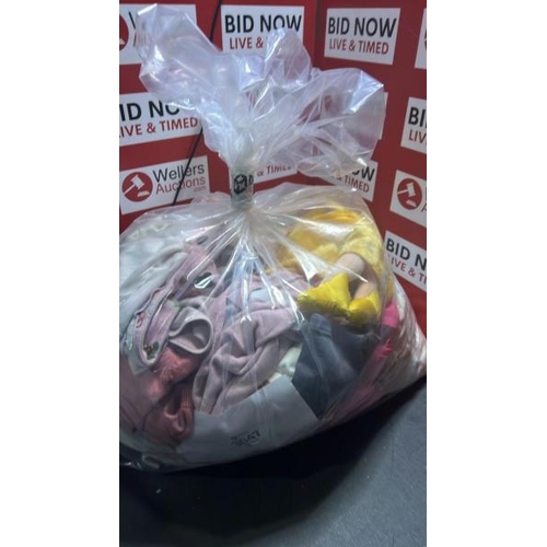 Lot 3047      