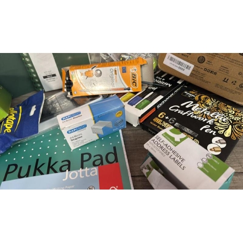 9121 - STATIONARY & ART SELECTION [51]