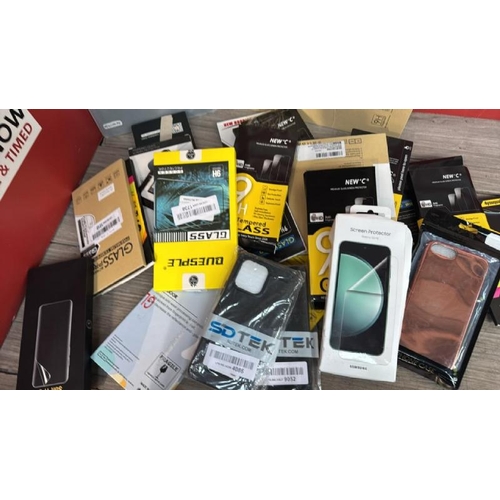 9139 - PHONE & TABLET SCREEN PROTECTORS AND CASES [51]