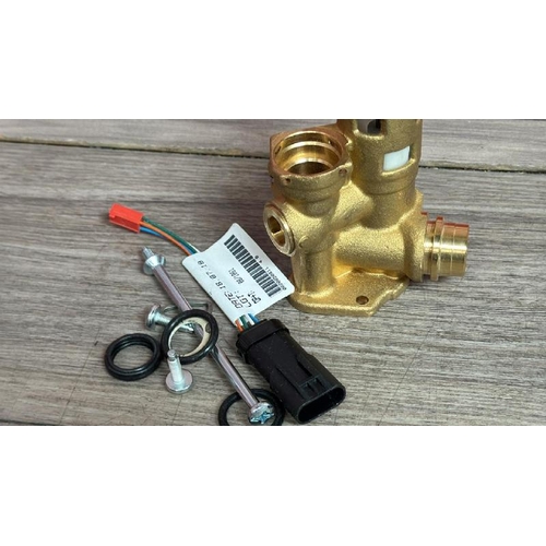 9158 - LARGE VALVUE ATTACHMENT [51]