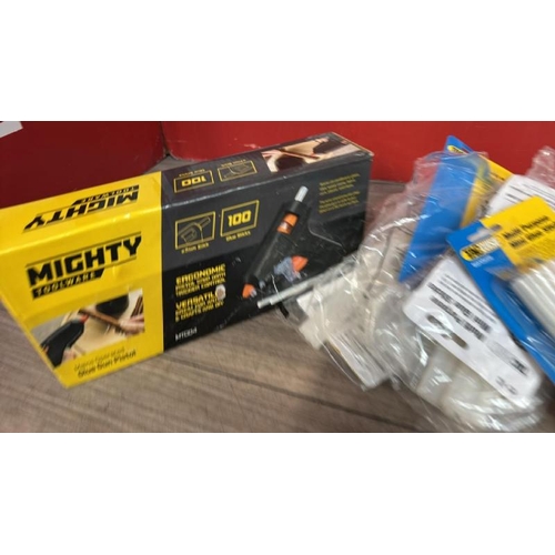 9161 - MIGHTY TOOLWARE GLUE GUN AND SELECTION OF GLUE STICKS [51]