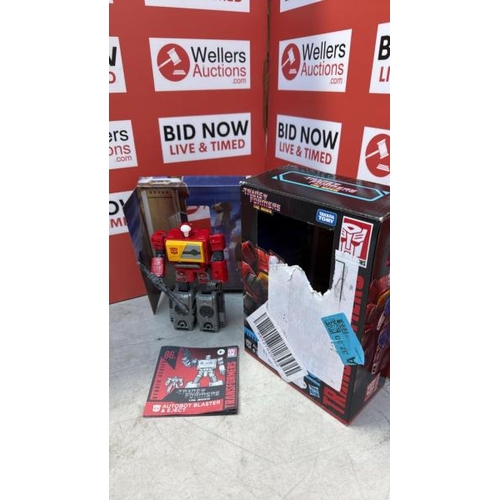 Lot 9208      