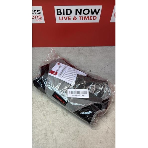 Lot 9228      