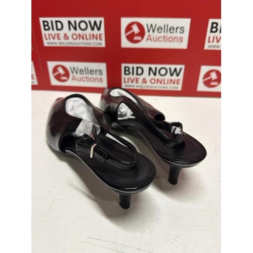 2008 - LADIES NEW LTS HIGH HEELS / SIZE 12