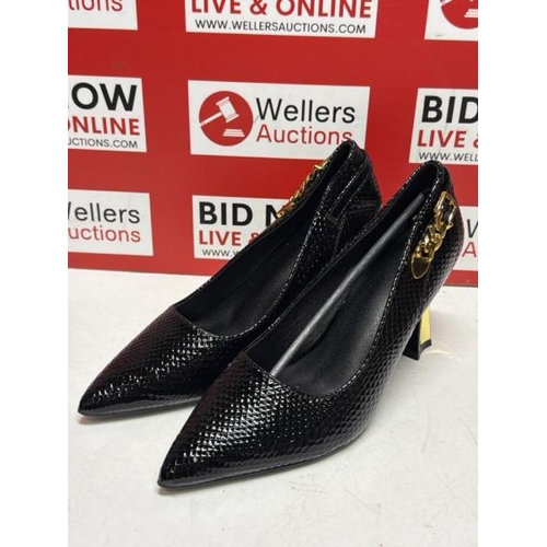2009 - LADIES NEW HIGH HEELS / SIZE 37