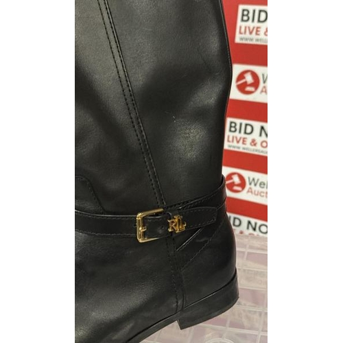 2010 - LADES PRE-OWNED RALPH LAUREN FLAT KNEE HIGH BOOTS / SIZE 5