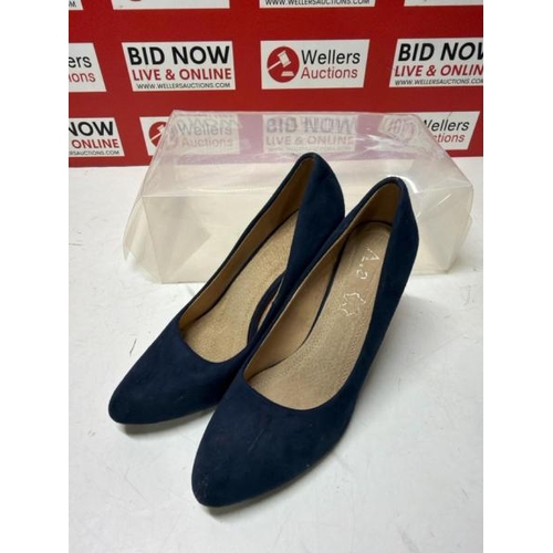 2014 - LADIES PRE-LOVED A A HIGH HEELS / SIZE 38