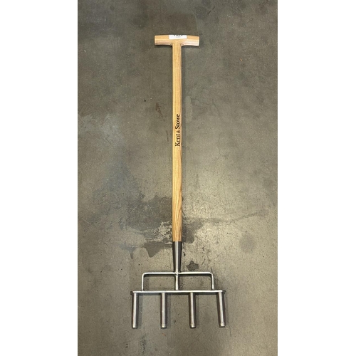 7422 - BRAND NEW KENT & STOWE WOODEN HANDLED LAWN AERATOR