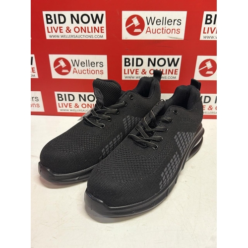 7272 - GENTS NEW EARTHWRKS PROTECTIVE FOOTWEAR / SIZE 9