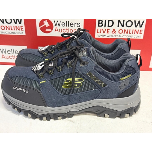7276 - GENTS NEW SKECHERS PROTECTIVE TRAINERS / SIZE 9