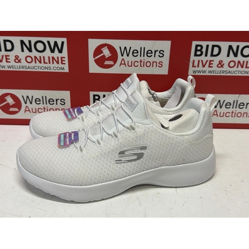 7286 - LADIES NEW SKECHERS TRAINERS / SIZE 6