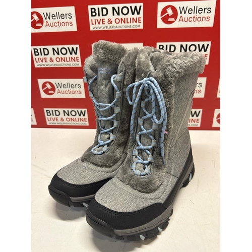 7293 - LADIES NEW MOUNTAIN WAREHOUSE ISODRY BOOTS / SIZE 8
