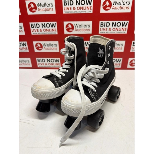 7299 - CHILDRENS PRE-OWNED ROOKIE ROLLERSKATES / SIZE 4
