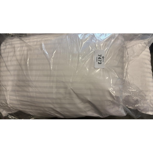 7473 - NEW 2 PACK OF PILLOWS