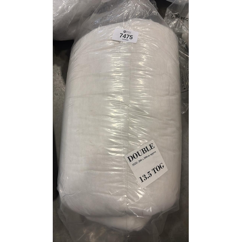 7475 - NEW 13.5 TOG DOUBLE DUVET