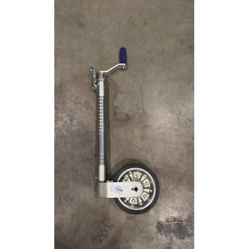 Lot 7499      
