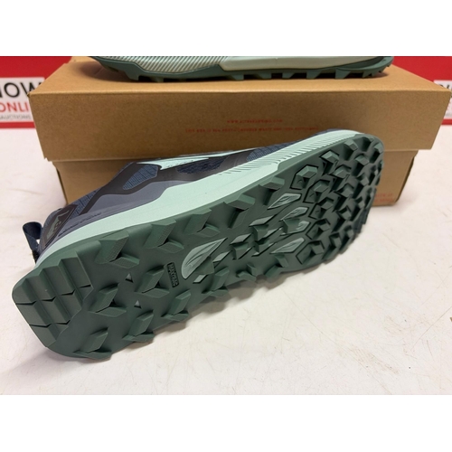 3123 - LADIES NEW ALTRA TRAIL RUN TRAINERS, SIZE 6
