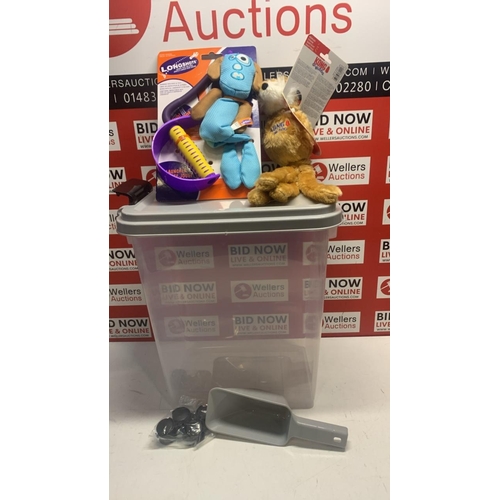 Lot 3182      