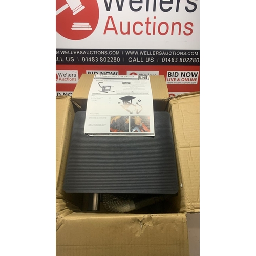 3331 - NEW KTC MOTOCROSS LIFT STAND