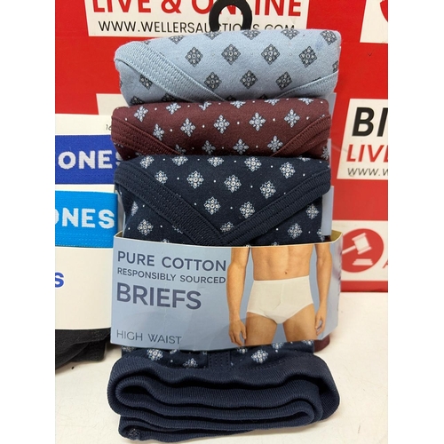 3367 - 3 PACKS OF UNDERPANTS INCLUDING jACK & JONES