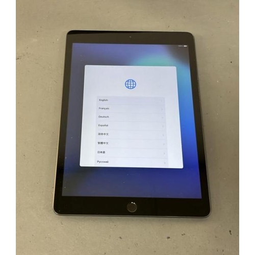 9547 - X1 APPLE IPAD 10.2