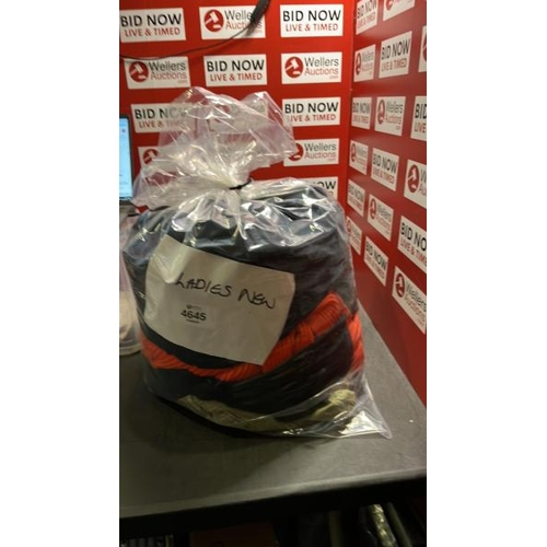 Lot 4645      