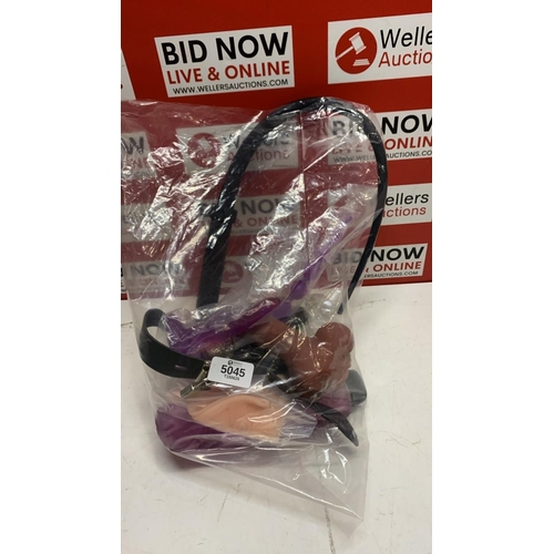 Lot 5045      