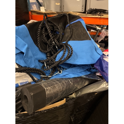 16 - PALLET OF MIXED ITEMS