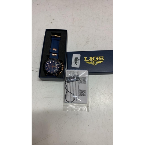 Lot 8042      