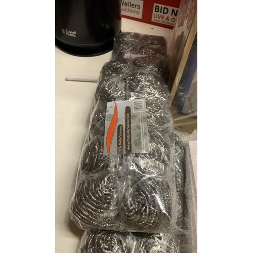8057 - NEW HOUSEHOLD BUNDLE INC SHELF, STORAGE BOXES AND X30 SCOURING PADS
