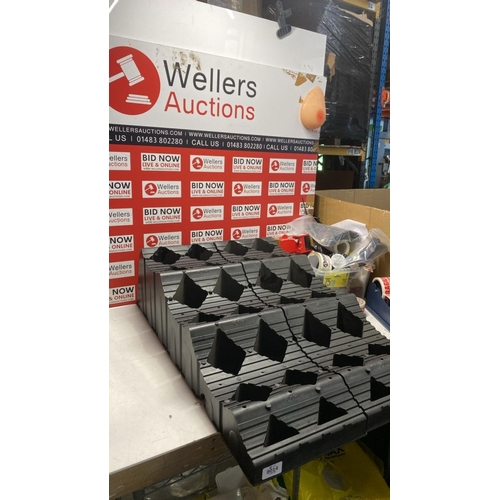 8014 - X2 HEAVY DUTY PLASTIC CAR RAMPS