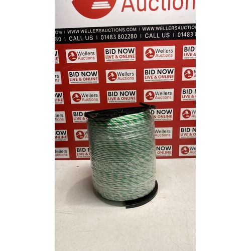 Lot 8015      