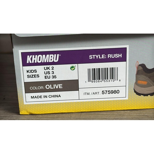 8505 - CHILDRENS NEW & BOXED KHOMBU HIKER TRAINERS / UK 2