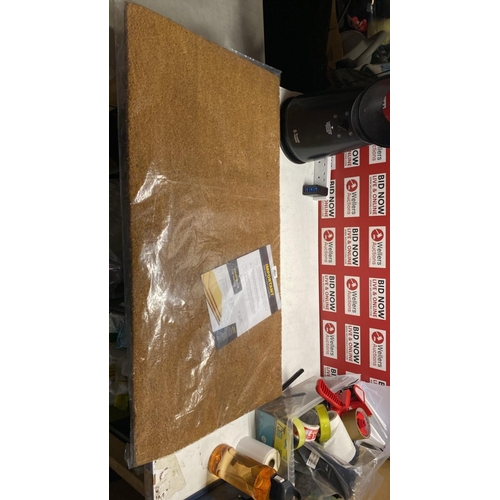 3027 - 1X NEW DOOR STOP MAT