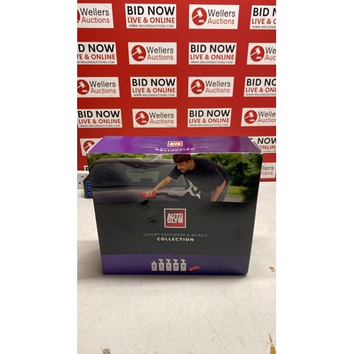Lot 3028      