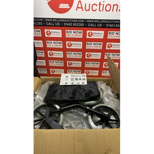 Lot 5037      