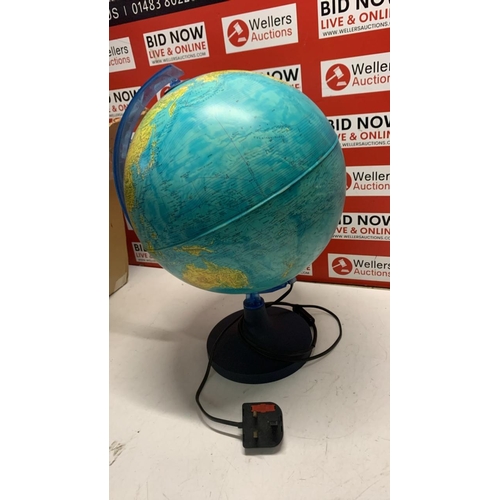 5045 - PRE OWNED GLOBE LIGHT