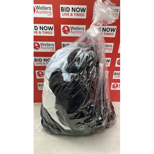 Lot 9047      