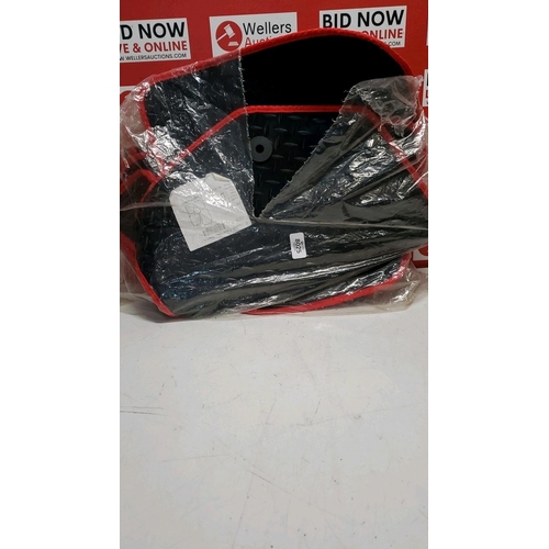 Lot 8025      