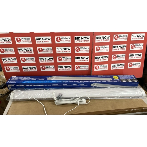 Lot 2048      