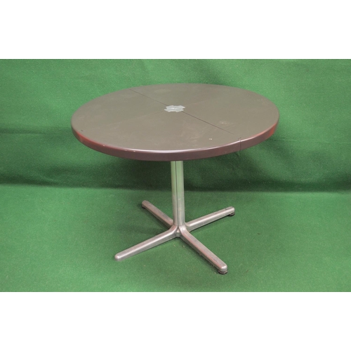 48 - Castelli, circular quarter folding table having aluminium base (one adjustable foot missing) - 37.5'... 