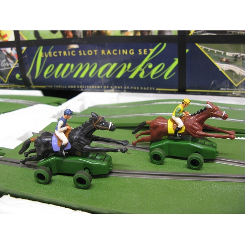 282 - 1991 Scalextric Limited Edition Newmarket Horse Racing set (endorsed by Willie Carson) featuring gre... 