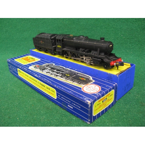 527 - Early 1960's boxed Hornby Dublo 3224 3 Rail 8F 2-8-0 tender locomotive No. 48094 in BR black