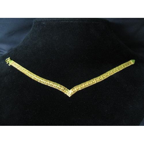 362 - 22ct gold bracelet