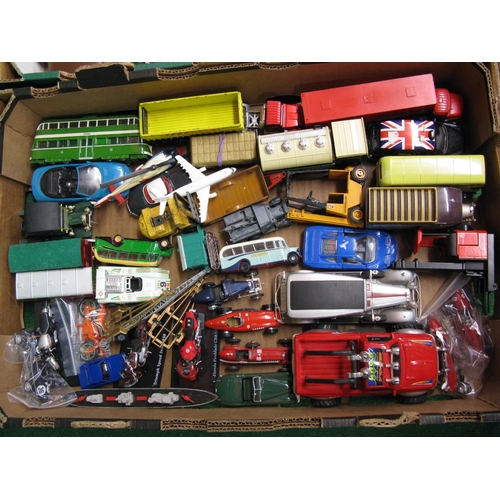 337 - Two boxes containing approx eighty mixed loose larger diecast model vehicles from various manufactur... 