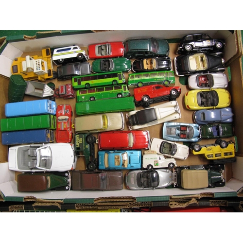 337 - Two boxes containing approx eighty mixed loose larger diecast model vehicles from various manufactur... 