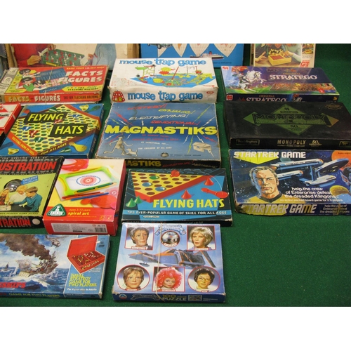 349 - Twenty two boxed games to include: Frustration, Star Trek, Magnastiks, Battleships, Flying Hats etc ... 