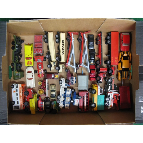 364 - Box of loose playworn model vehicles by Qualitoy, Lesney, Lone Star, Dinky, Corgi, Hot Wheels, Major... 