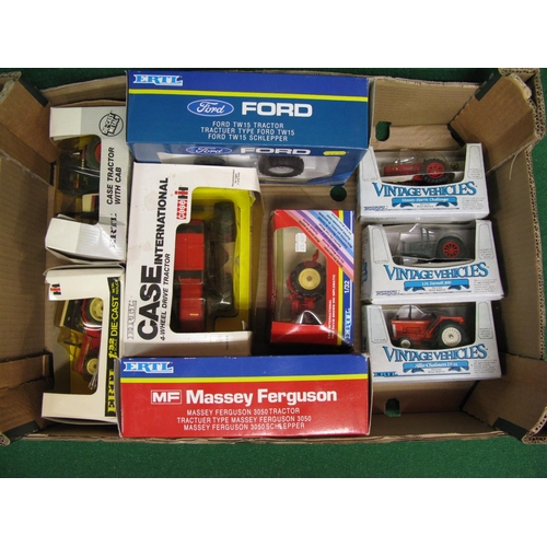 410 - Nine boxed ERTL tractor models to comprise: MF3050, Case-International 4894, IH 784 fwd, Case 2294, ... 