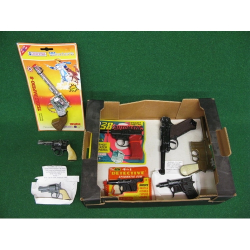 429 - Eight Lone Star guns to comprise: Firecat, Detective Spudmatic in box, Gambler(?), Lugar cap gun, Yo... 